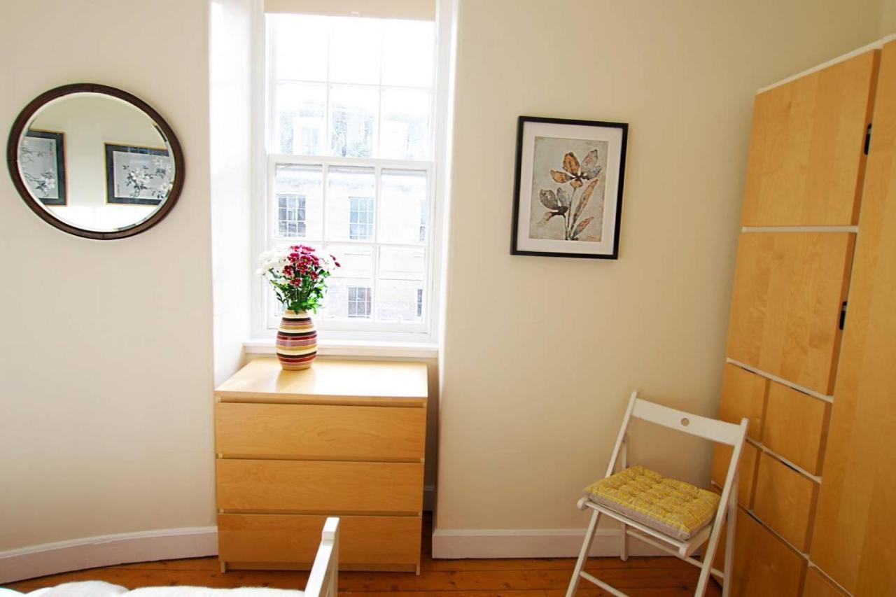 Joivy Bright Flat With Workspace In New Town Edinburgh Exterior foto