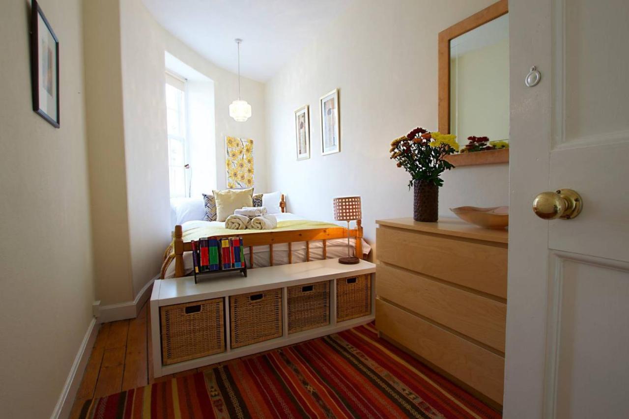 Joivy Bright Flat With Workspace In New Town Edinburgh Exterior foto